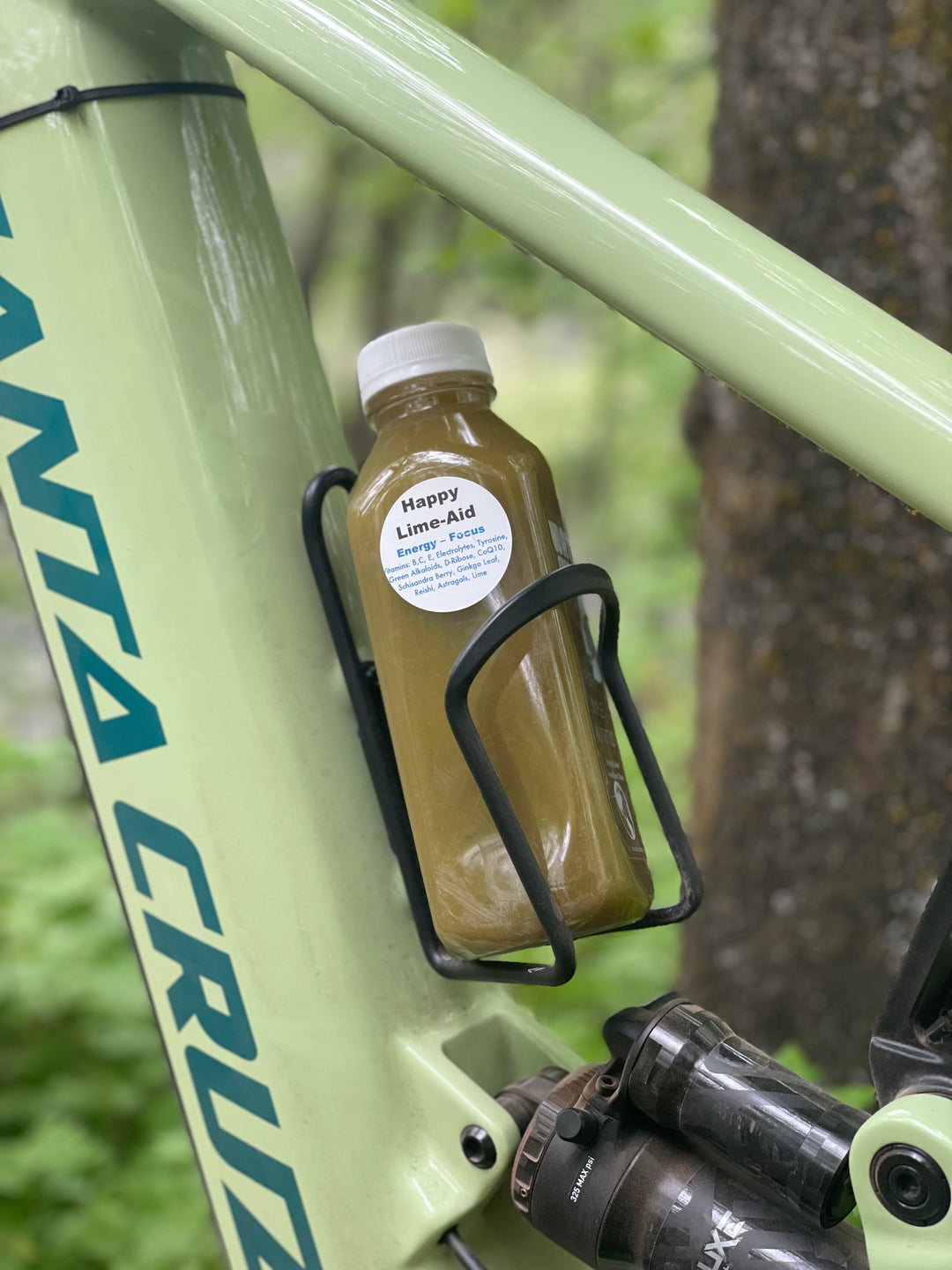 Detox, nourish and hydrate your body back to feeling 100% good vibes!