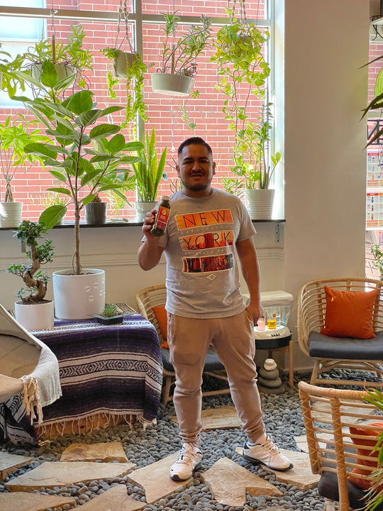 Detox, nourish and hydrate your body back to feeling 100% good vibes!