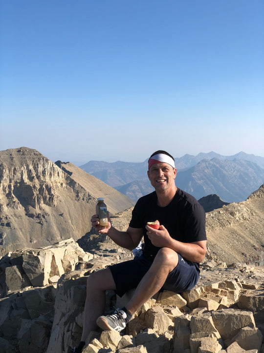 Detox, nourish and hydrate your body back to feeling 100% good vibes!