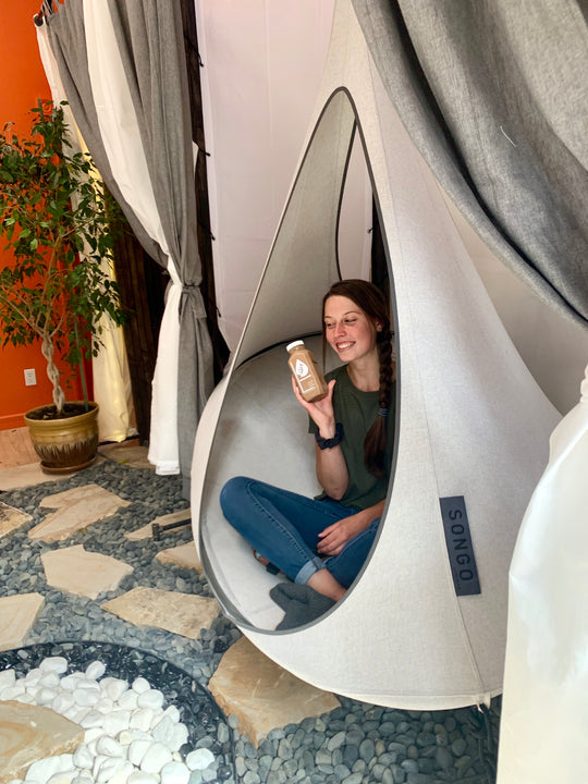 Detox, nourish and hydrate your body back to feeling 100% good vibes!